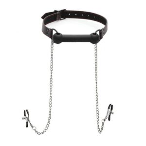Bavaglio bit di silicone con pinze per capezzoli