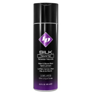 ID Silk Natural Feel vesipohjaiset voiteluaine 2.2floz / 65mls